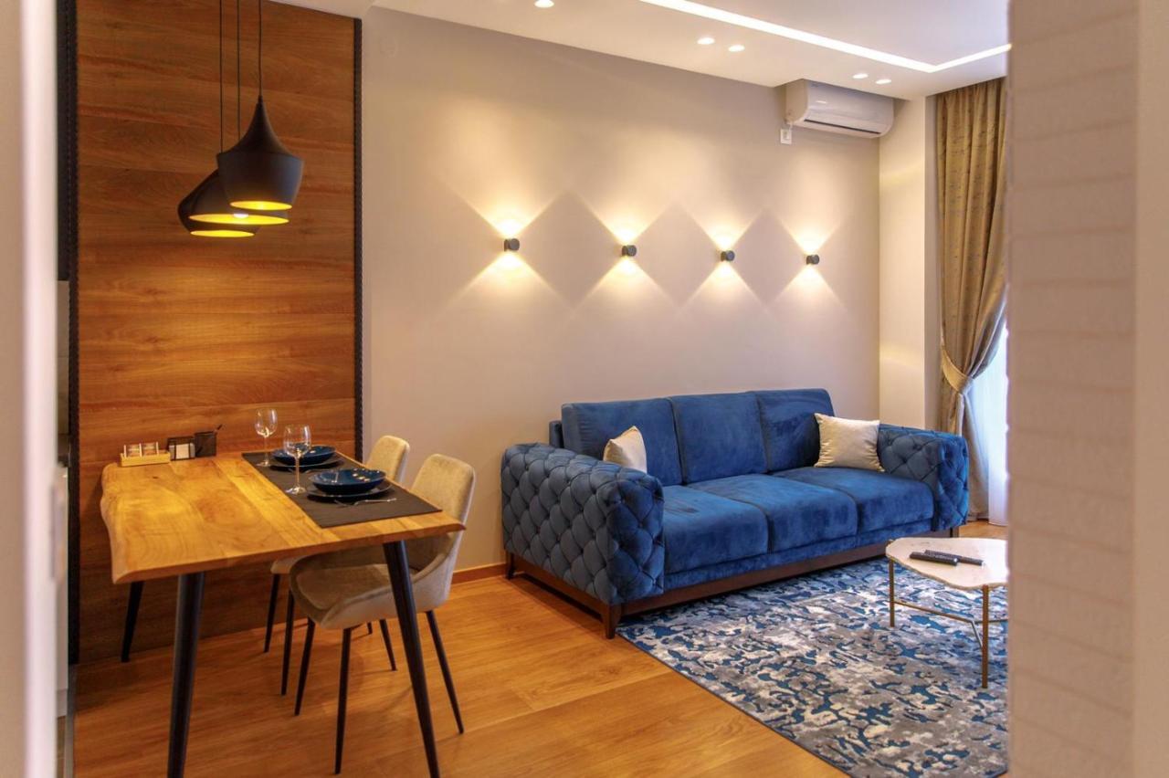 Dali Apartments Pupin Palace Novi Sad Buitenkant foto