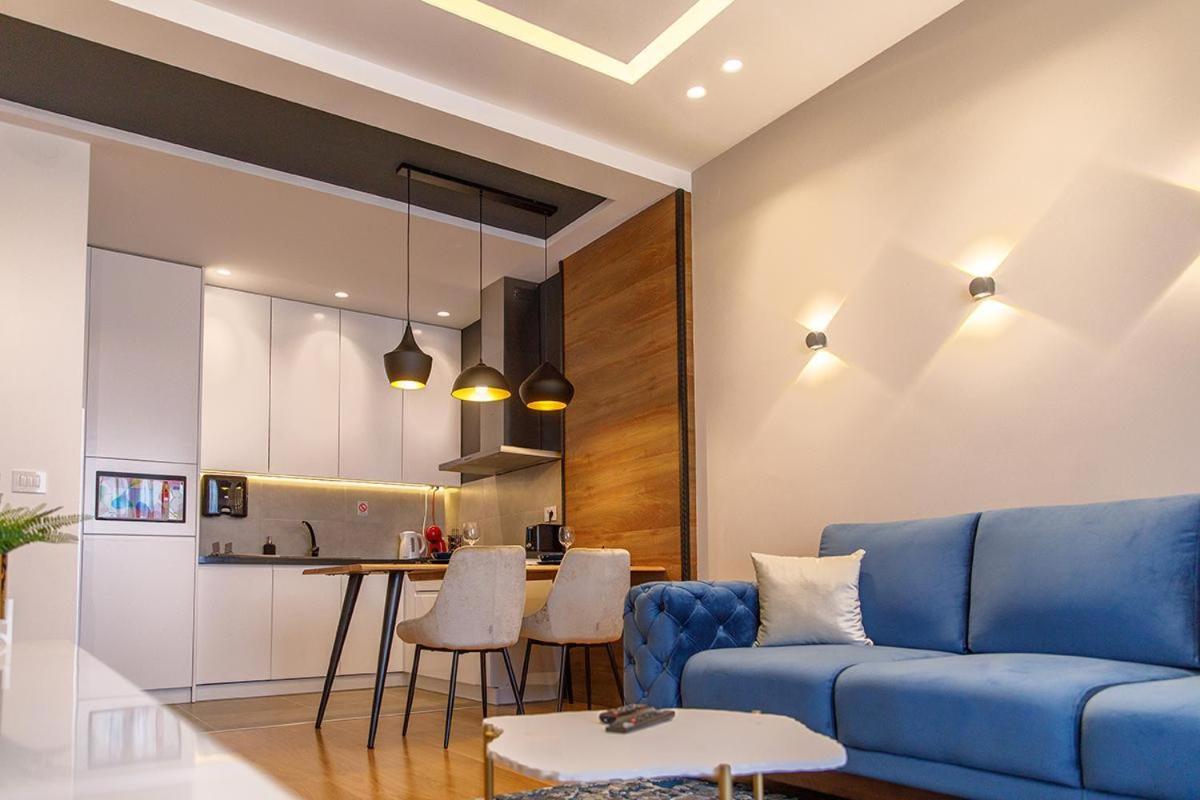 Dali Apartments Pupin Palace Novi Sad Buitenkant foto
