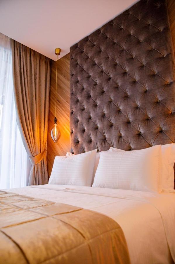 Dali Apartments Pupin Palace Novi Sad Buitenkant foto