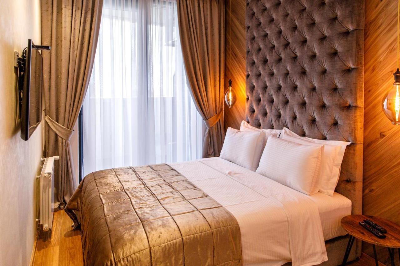 Dali Apartments Pupin Palace Novi Sad Buitenkant foto