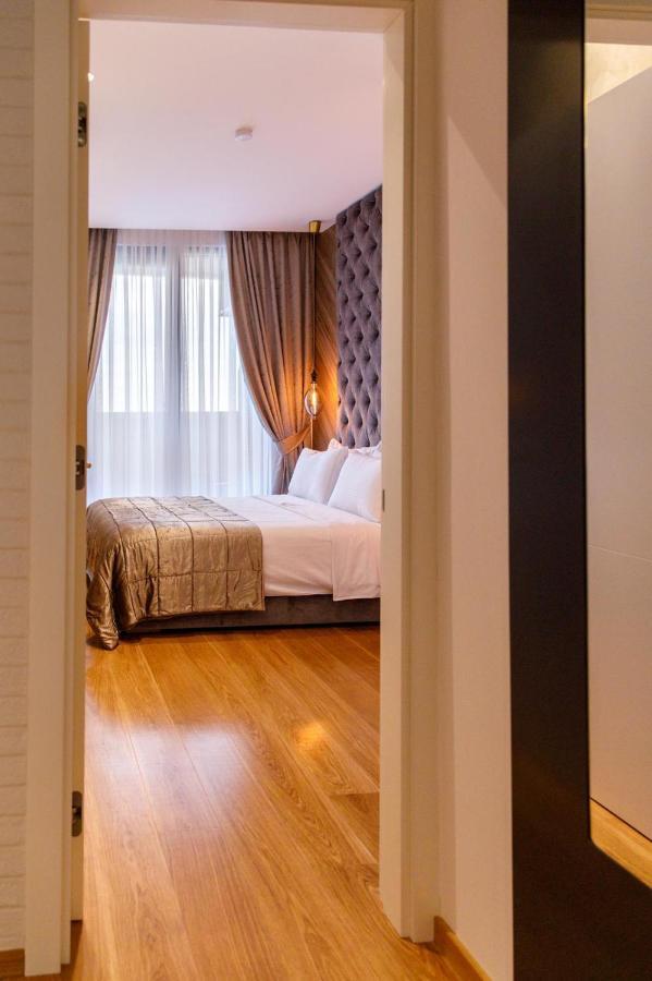 Dali Apartments Pupin Palace Novi Sad Buitenkant foto