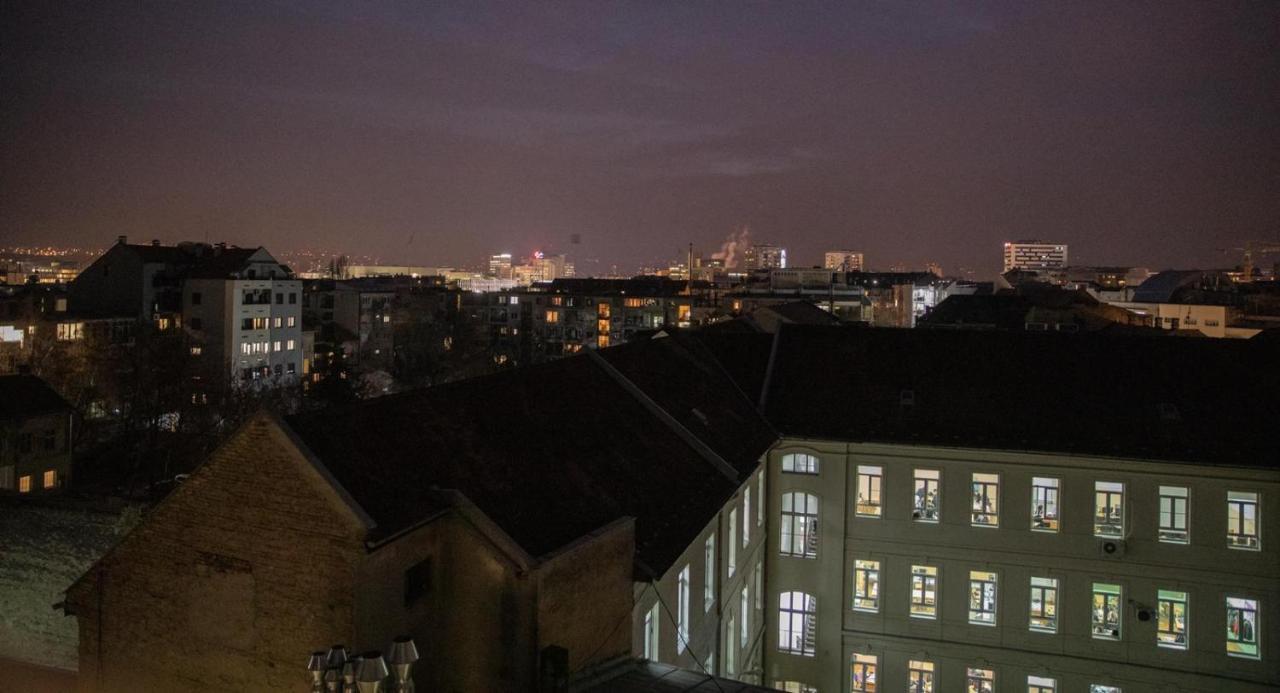 Dali Apartments Pupin Palace Novi Sad Buitenkant foto